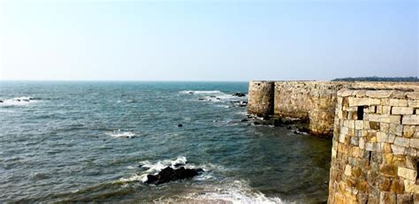 View of the ocean from the walls of the Sindhudurg fort. Sindhudurg is a fortress which occupies ...