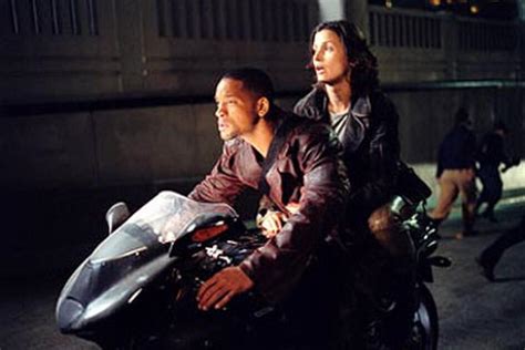 I, Robot (2004) Movie Photos and Stills - Fandango