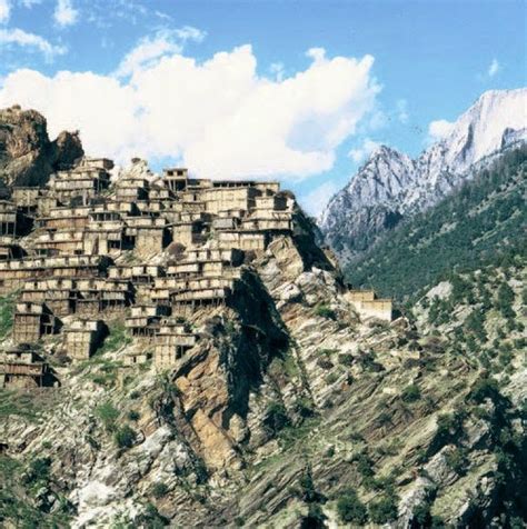 The Hidden Land of Hindu Kush, The Land of Light: Architecture of Nuristan