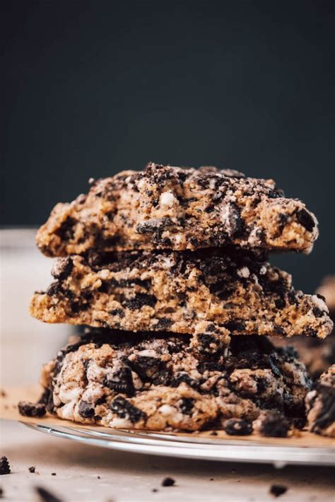 Gideon's Cookies and Cream Cookies (Copycat Recipe) - Buuck Farms Bakery