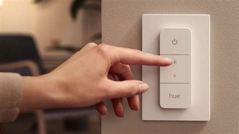 Philips Hue Wall Switch Module finally makes your old switches smarter - SlashGear