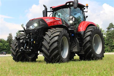 Video: 300 horsepower Case crowned international 'Tractor of the Year 2017' - Agriland