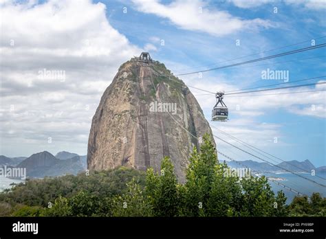 Sugar Loaf Mountain Cable Car view from Urca Hill - Rio de Janeiro, Brazil Stock Photo - Alamy