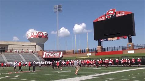 WKU Football lands Eight on Preseason All-CUSA Teams - WNKY News 40 Television