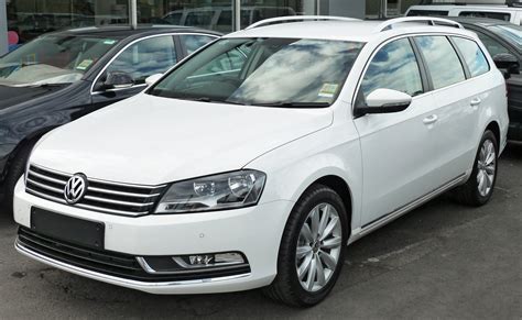 File:2011 Volkswagen Passat (3C) 118TSI station wagon (2011-04-22).jpg - Wikipedia, the free ...