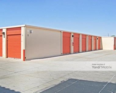 Self Storage Units in Phoenix, AZ - RentCafe