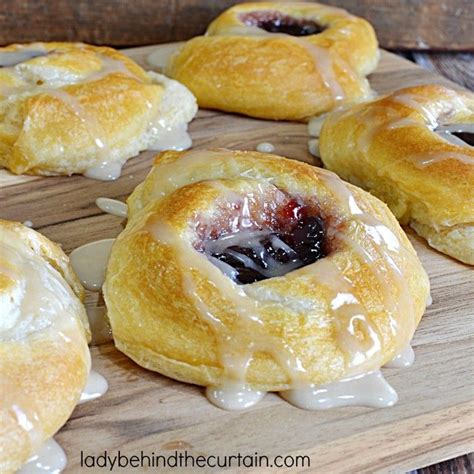 Cheese Filled Danish Rolls: Starting with store bought crescent rolls ...