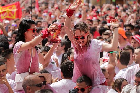 Pamplona's 2017 San Fermin bull running festival kicks off with huge wine-soaked party