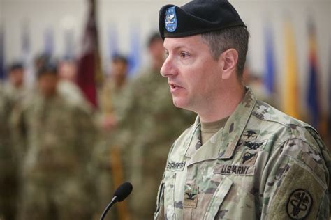 DVIDS - Images - Blanchfield Army Community Hospital welcomes new commander [Image 5 of 8]