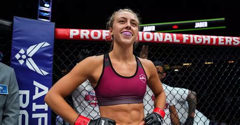 PFL star Dakota Ditcheva inspired by surge of women's sport in UK - Mirror Online