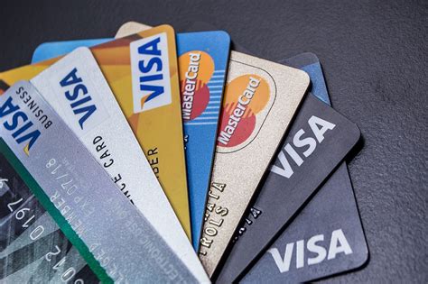 How to Avoid the Most Common Credit Card Fees - Debt.com