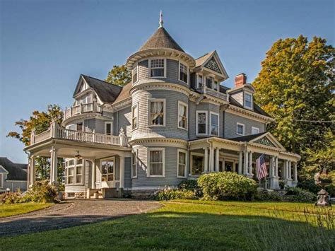 1887 Queen Anne - Hopedale, MA - $750,000 - Old House Dreams ...