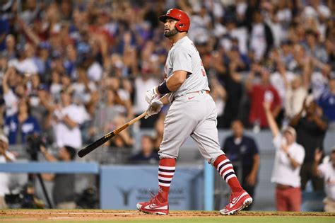 Cardinals' Albert Pujols becomes just fourth player to hit 700 home ...