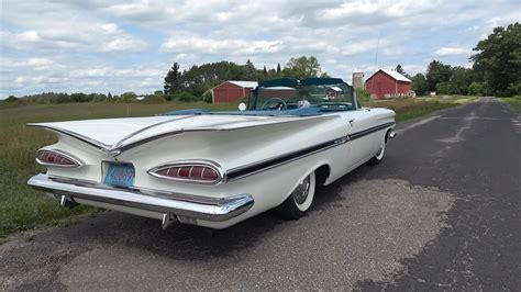 This Woman Still Drives Her 1971 High-School Graduation Gift '59 Chevy Impala Convertible ...