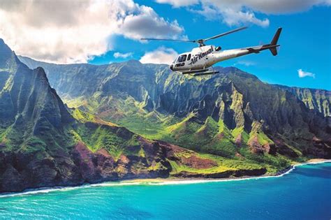 Amazing helicopter tour: literally - Air Kauai Helicopters, Lihue ...