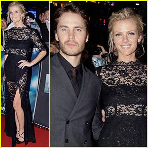 Taylor Kitsch Girlfriend Brooklyn Decker Images 2012 ...