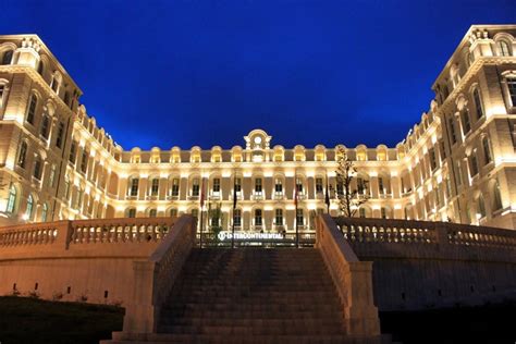 Épinglé par Patmo sur Marseille | Marseille, Hotel dieu, Hôtels 5 étoiles