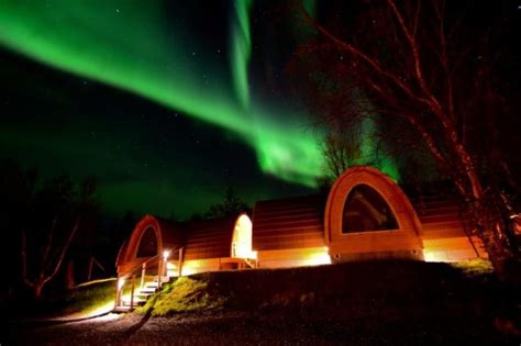 9 Best Northern Lights Hotels in Norway (Updated 2022) - Tripcurated