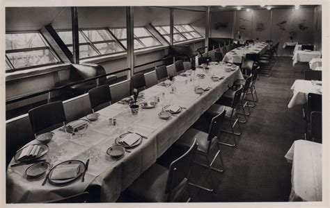 The Hindenburg’s Interior: Vintage Photos Reveal What Luxury Air Travel Was Like in the 1930s ...