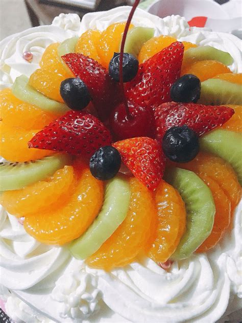 Fruit cake Fruit Cake, Fruit Salad, Bakery, Food, Fruit Salads, Essen ...