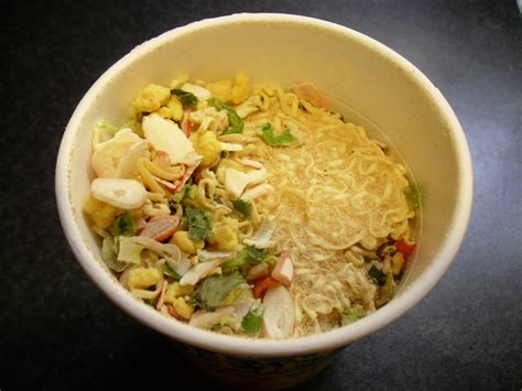 Eat Noodles Love Noodles: World of Noodles 3: Cup Noodles