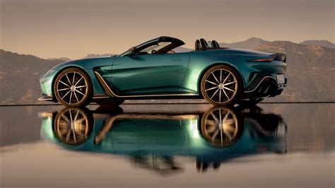 Aston Martin V12 Vantage goes topless | UAE - YallaMotor