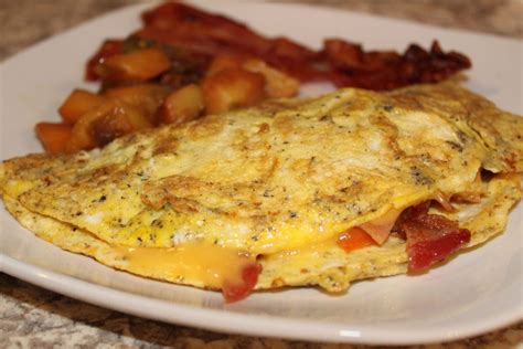 Bacon Potato Omelette with Cheese