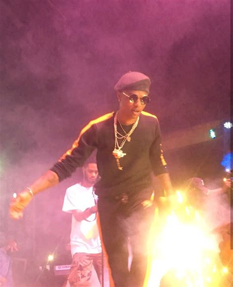 Wizkid Live Performance At 2017 Felaberation (photos & Video ...