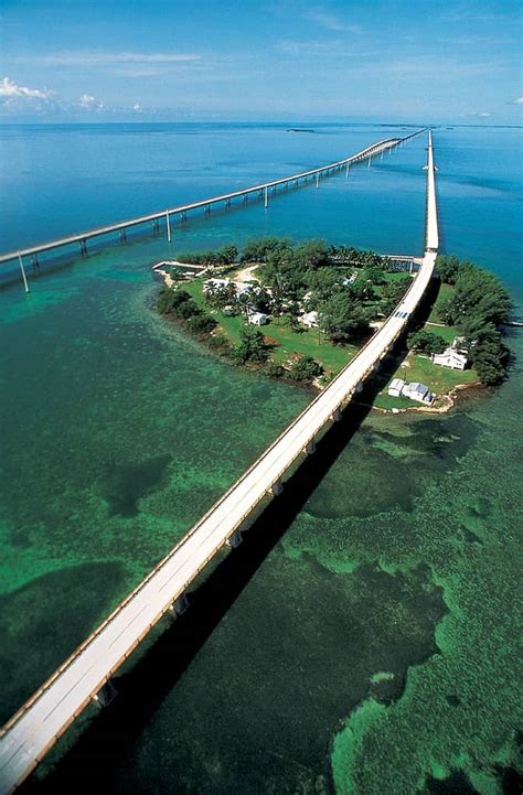 Seven Mile Bridge, más de 10 km sobre el agua de Florida | EscapadaFindeSemana.org