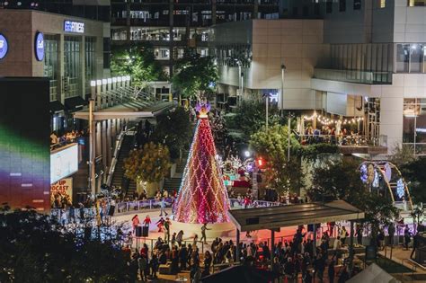 Holiday Events in Phoenix | ZooLights & Glendale Glitters