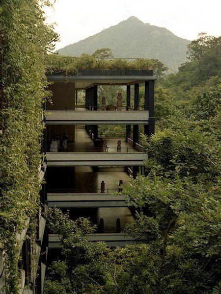 ♻ Heritance Kandalama Hotel Architect: Geoffrey Bawa I Location: Dambulla, Sri Lanka I Image ...