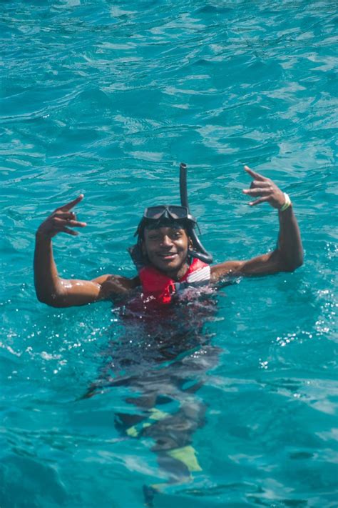 Howard Men’s Basketball on Twitter: "Next up was snorkeling in Turtle Cove off of Bolongo Bay ...