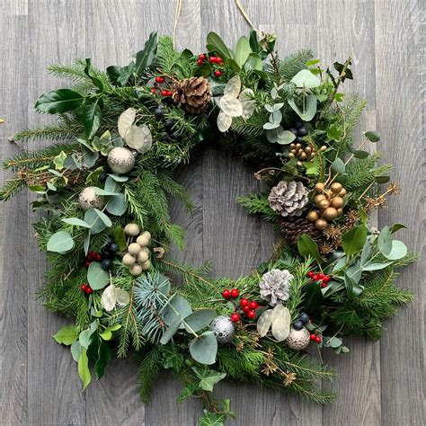 Christmas wreath, diy, homemade, moss wreath, evergreen, holly and ivy ...