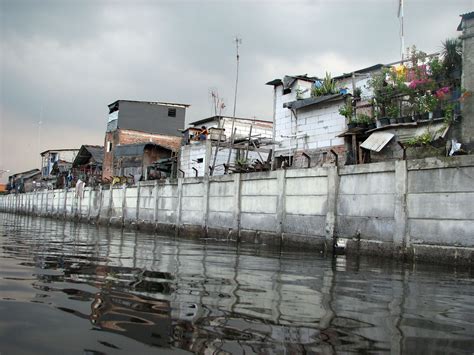 Slums of Jakarta Free Photo Download | FreeImages