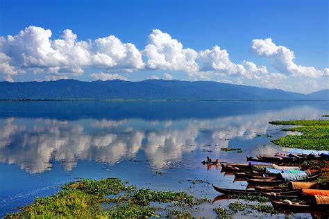 Indaw Gyi Lake,one of the largest lake in Southeast Asia, is the lake ...