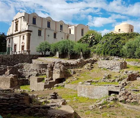 Bernabò Brea Regional Archaeological Museum - Lipari Castle - CulturalHeritageOnline.com