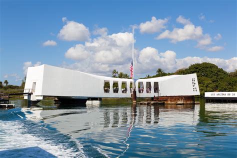 Museum tour to commemorate 75th anniversary of attack on Pearl Harbor ...