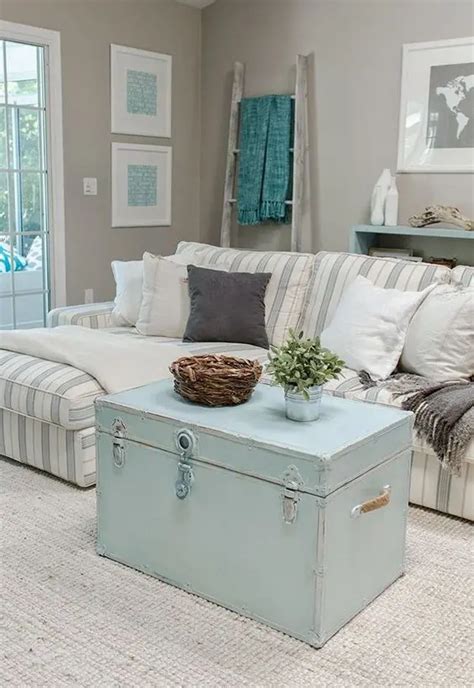 26 Charming Shabby Chic Living Room Décor Ideas - Shelterness