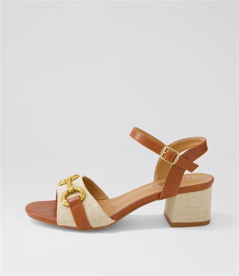 Shop Women's Sandals Online at Styletread