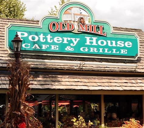 The Old Mill Pottery House Café & Grille, Pigeon Forge | Pigeon forge hotels, Pigeon forge, Cafe ...
