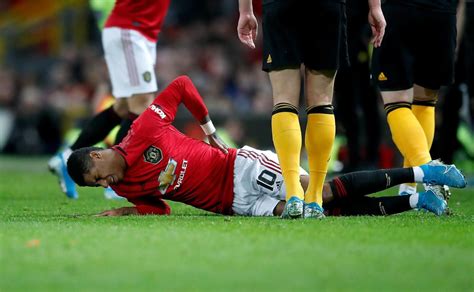 Injury blow for Manchester United and England striker Marcus Rashford ...