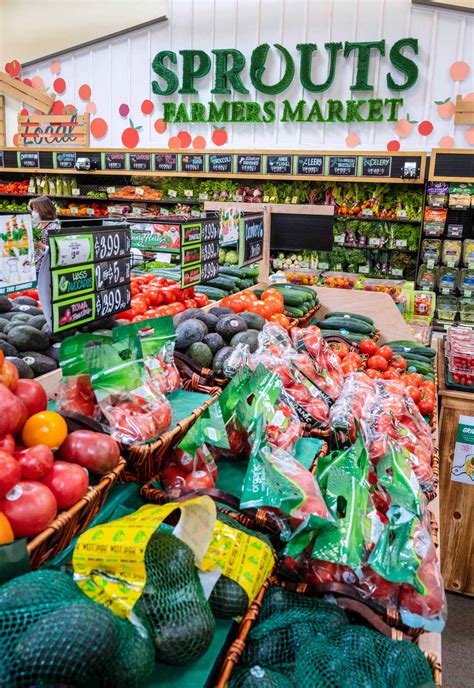 Sprouts Farmers Market debuts new look, part of 20-store expansion ...