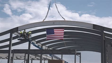 Pullman-Moscow Regional Airport holds "Topping Off" ceremony | krem.com