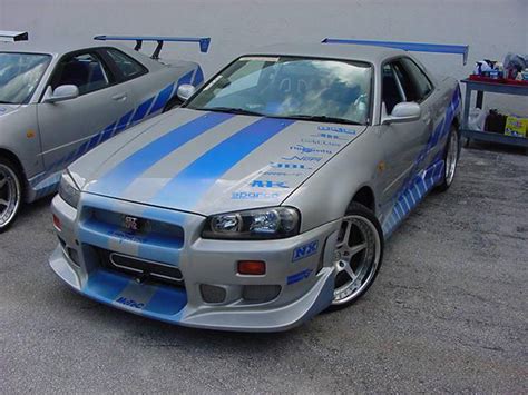 Nissan skyline r34 gt v