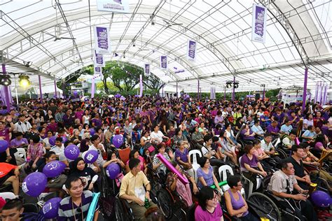 Inaugural Purple Parade 2013 - Autism Resource Centre (Singapore)