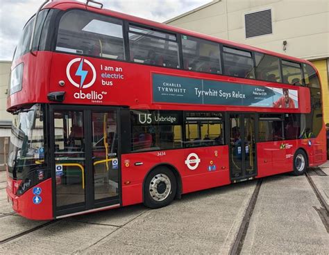 Abellio's electric bus - Making transport history | London Transport Museum