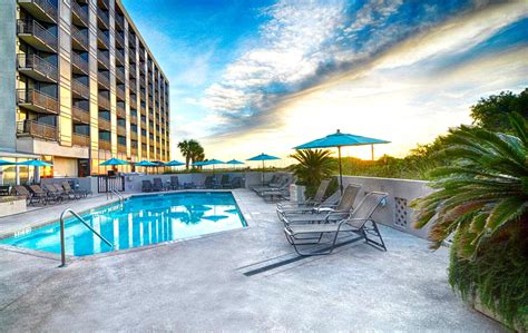 Wrightsville Beach Hotels | Shell Island Resort - All Oceanfront Suites ...