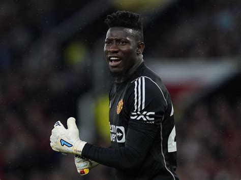 Andre Onana survives VAR check as Man United beat wasteful Wolves - Futbol on FanNation