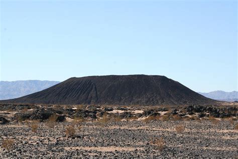 Crater at Amboy picture perfect (inactive) volcano | Boulder City Review