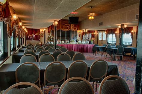 Inside the Paddlewheeler Creole Queen | Creole Queen